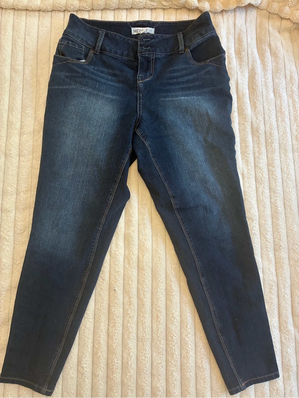Meri Skye 12W Dark Wash Skinny Capri Ankle Jeans Plus Size Flattering Fit